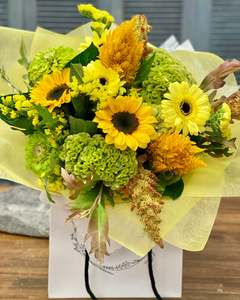 Bouquets Bunches: Bags this one