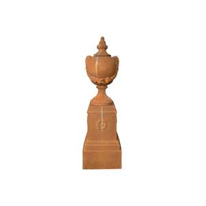 Le Monde PALLADIO URN ON PEDESTAL RUST