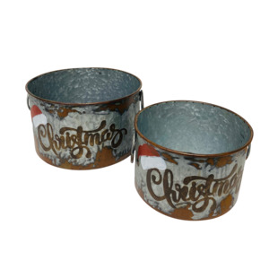 Christmas Decor 1: Round Zinc Tins