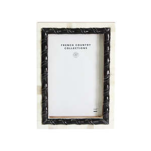 Picture Frames: Black & White Spiral Photo Frame 4x6"