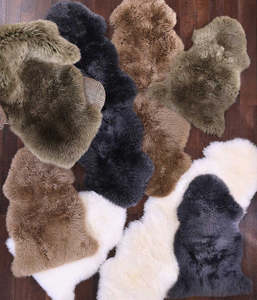 Mm Linen: New Zealand Wool Sheepskin Rug ~ Olive