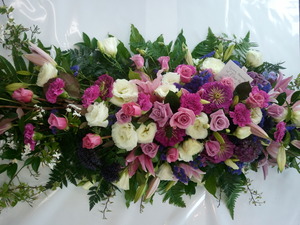 CASKET SPRAY – Flowers in the City