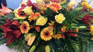 Products: Informal Wreath – Flowers in the City