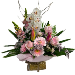 Waitakere Floral Arrangement