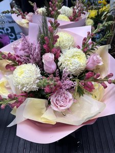 Lemon & Pink Bliss Flower Bouquet - Fresh & Delivered in Auckland - Flow&hellip;