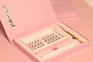 DIY Reusable Lash Extension Kit |  Aura