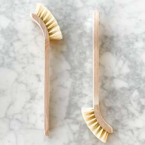 Good Change 1: WOODEN DISH BRUSH