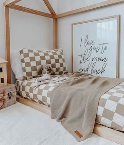 Throws: CLASSIC KNIT BLANKET - KHAKI