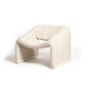 Modern Mallorca: Leisure Boucle Chair