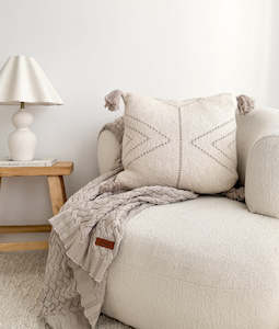 For The Little Ones: Greige Wave Lounge Throw