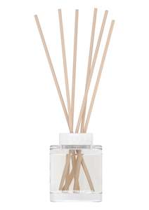 Naturals by The Aromatherapy Co. Santal & Vanilla Orchid Diffuser