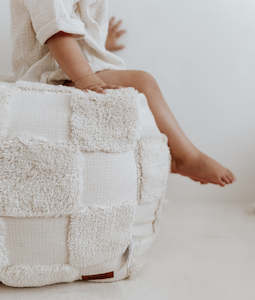 Gingham Pouf from Bengali – Ivory Tufted 40 cm | Oeko-Tex Cotton