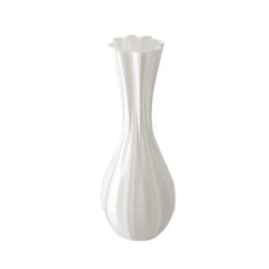 3D Printed Fluted Vase – Minimalist White Modern Decor Piece