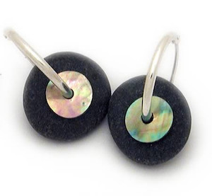 Beach Stone Paua Discs