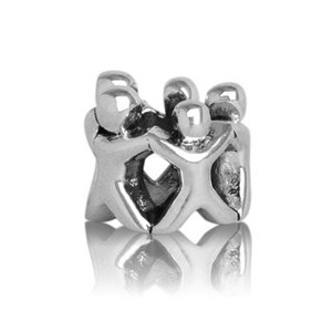 Products: Evolve Family Circle (Whanau) Charm