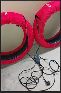 Products: Flyingmile Digital CLASSIC Motorbike Tyre Warmers 18″ Rear 130/70/18 Front 110/80/18. Multi temp. Includes postage