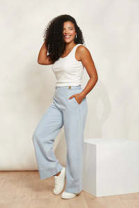 Eb Ive: Isle of mine Playa Pant Capri