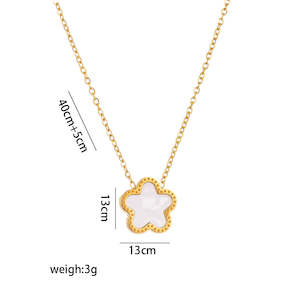 Flying Saucers Jewellery 1: WhiteFlying Saucers Flower 18 k Gold plated necklaces white
