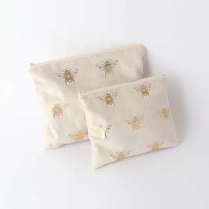 Velvet  Bee toilet  bag set /2 cream + gold