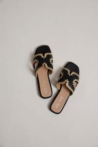 Fashion: Eb +Ive Maris slide black