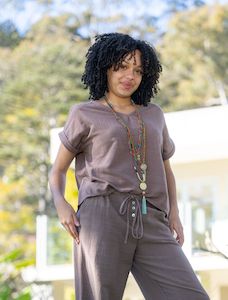 Top: Elea top chocolate