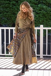 Anastasia wrap skirt one size