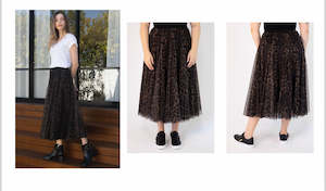 Skirts: Leopard skirt one size