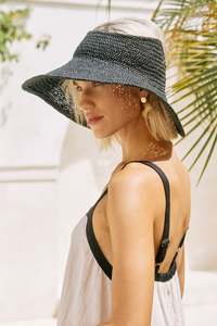Eb Ive: Eb + Ive Visor Black