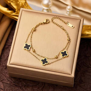 Fate Becker: Flying Saucers double layer four leaf clover bracelet