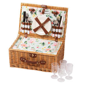 Homewares: Chelsea 4 person Picnic Basket
