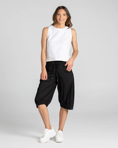 Shorts: Boom Shankar Jada Short - Black