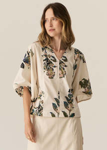 Pol: POL Botanist Top - Botanist Print