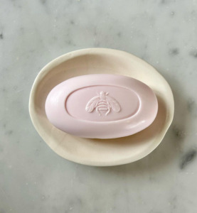 Beauty: Scent of Provence Bee Soap 150g - Rose du Matin
