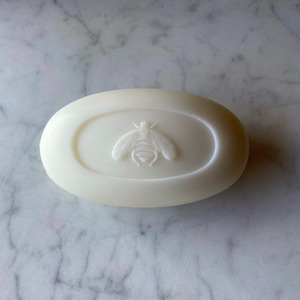 Beauty: Scent of Provence Bee Soap 150g - Fleur De Coton