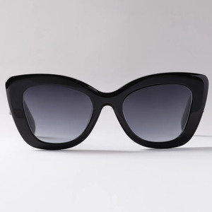 Happy To Sit On Your Face Sunglasses: Happy To Sit On Your Face Poose Sunglasses - Noir