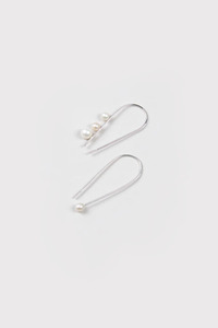 Company Of Strangers: Company Of Strangers Revenge Hooks - Sterling Silver with White Pearls