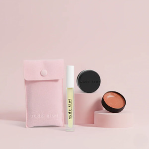 Giftware: Nude Kiwi Lip Kit