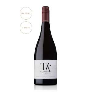 Pinot Noir: Te Kairanga Estate Pinot Noir 2022