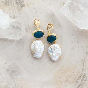 Raw Crystal Stone Earrings | Diamond Drop