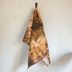 Gifts Under 100: Tea Towel | Floresta Lark