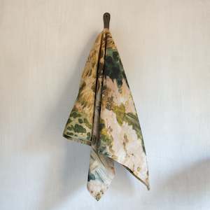 Gifts Under 100: Tea Towel | Floresta Verde