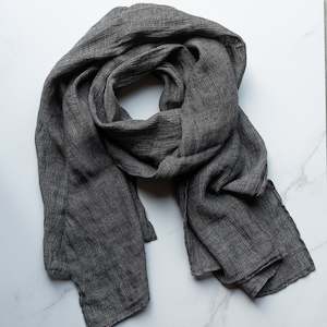 Mesh Linen Scarf | Black + White