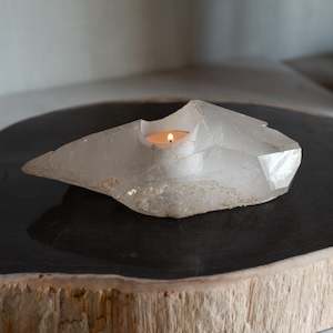 Master Stone Crystals: Agate Tea light Candle Holder