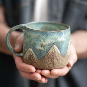 Cups Mugs Teapots: Romina Waller | New Zealand Ceramics | Mountain Mug