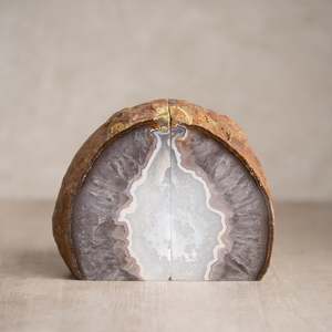 Natural Neutrals: Agate Bookends | B