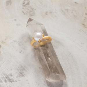 Crafted | Paru | Claw Ring