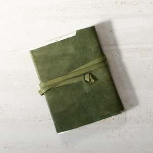 Gifts Under 100: Handmade Leather Journal |  Kākāriki