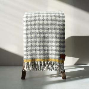 Klippan Lambswool Blanket | Dogtooth | Grey/Yellow
