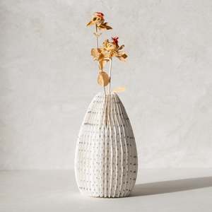 Honeycomb Vase | Belle | Print