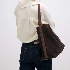 Juju & Co. | Suede Cabas Tote | Chocolate
